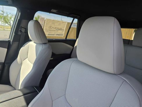 New 2026 Lexus TX 350 FWD image 25