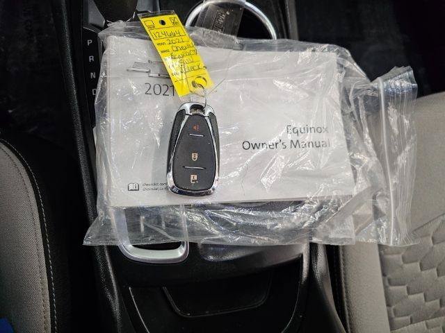 Used 2021 Chevrolet Equinox LS w/ LS Convenience Package FWD image 28
