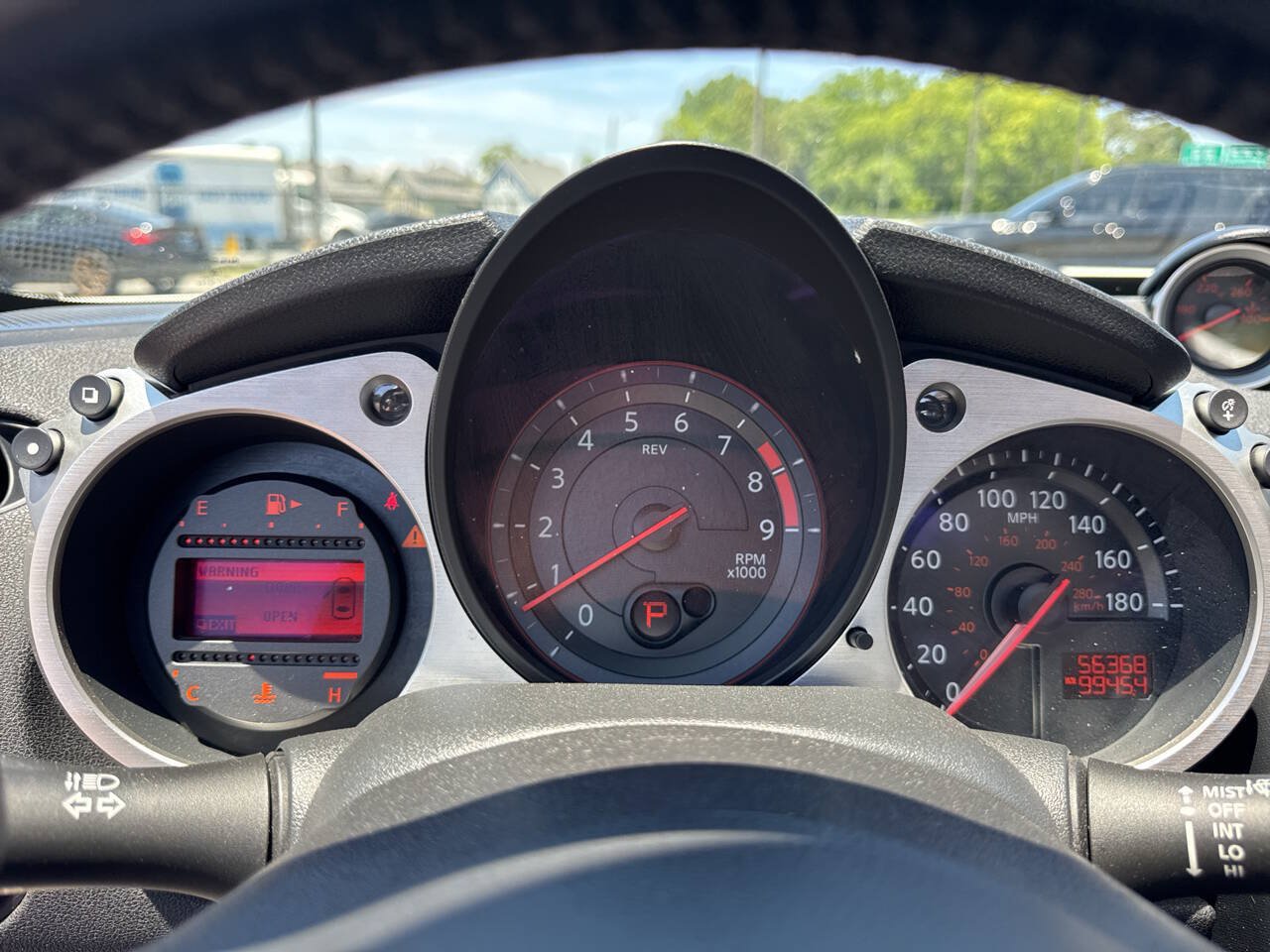Used 2015 Nissan 370Z Touring RWD image 22
