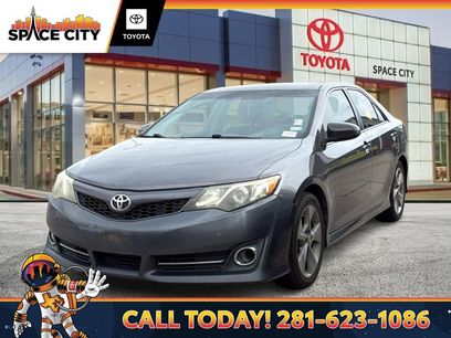 Used 2014 Toyota Camry SE