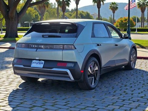 New 2026 Hyundai Ioniq 5 SEL image 6