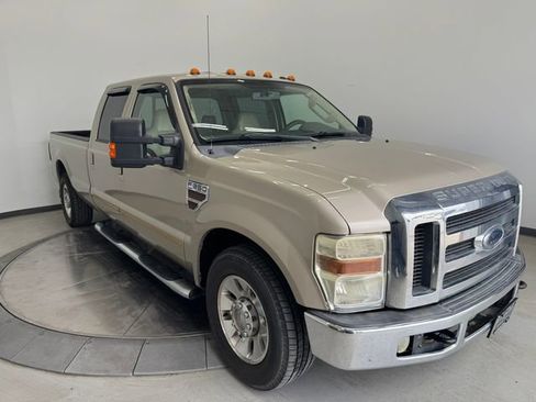 Used 2010 Ford F350 Lariat RWD image 1