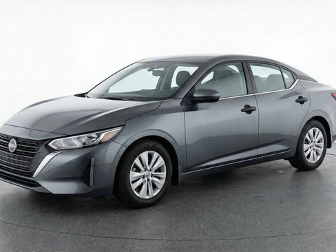 Used 2025 Nissan Sentra S FWD image 3