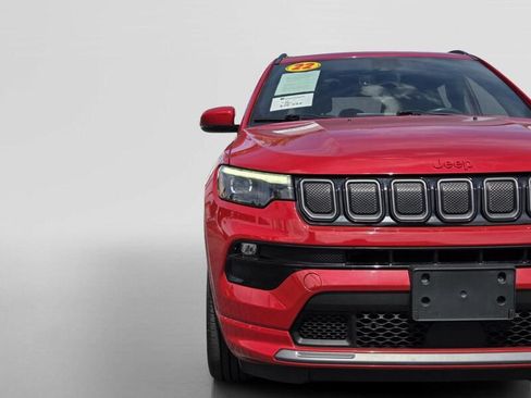 Used 2022 Jeep Compass Limited w/ (RED) Package AWD/4WD image 10