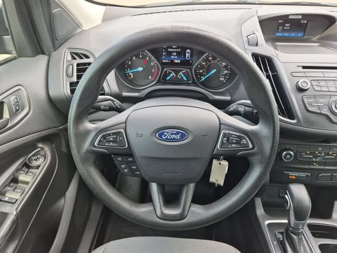 Used 2017 Ford Escape S FWD image 22
