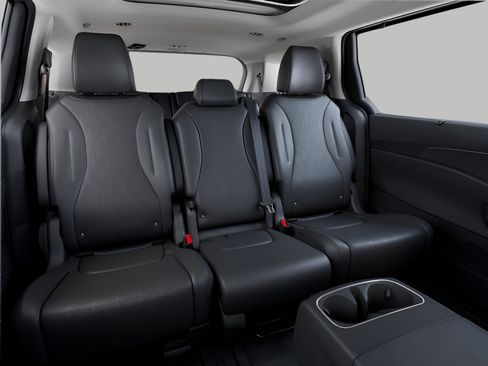 New 2026 Kia Carnival FWD image 16