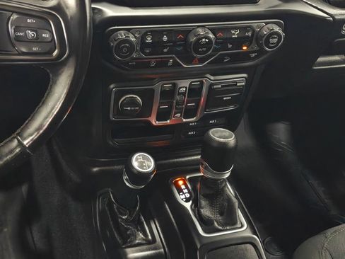 Used 2021 Jeep Wrangler Unlimited Sport AWD/4WD image 8