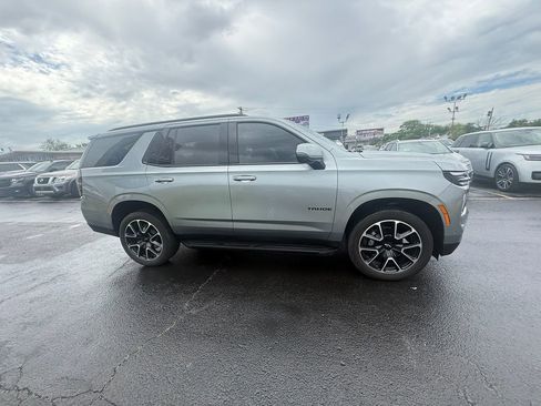 Used 2025 Chevrolet Tahoe RST w/ Comfort Package image 2