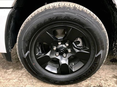 Used 2025 RAM 1500 Tradesman w/ Night Edition image 8