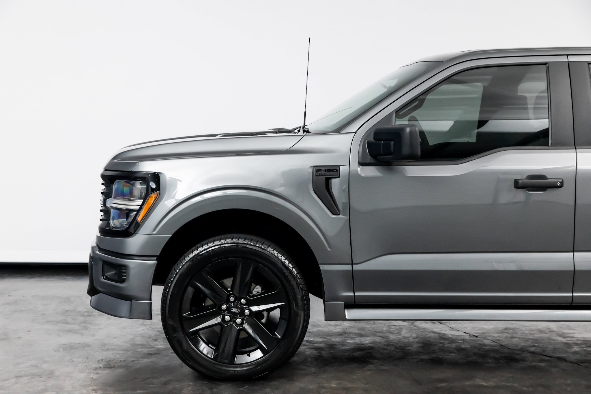 Used 2026 Ford F150 STX w/ F-150 LOBO Package AWD/4WD image 10