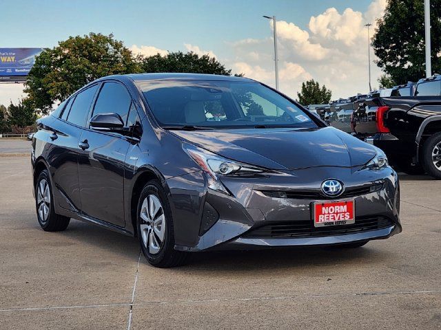 Used 2018 Toyota Prius Four w/ Advanced Technology Package FWD image 2