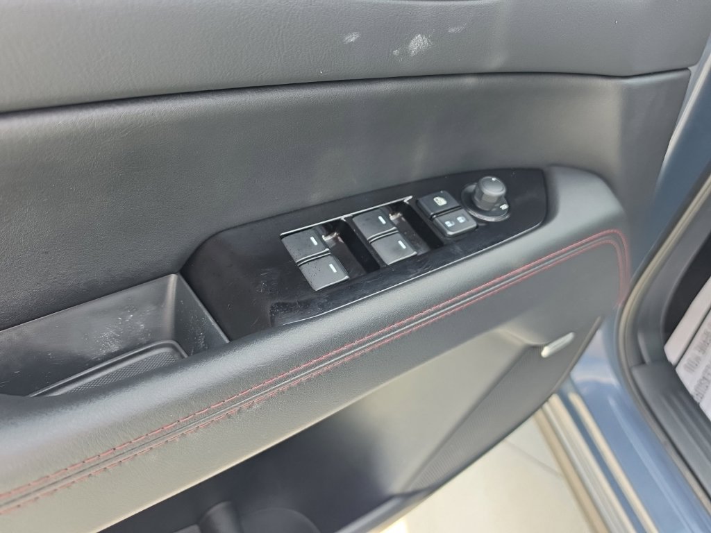 Used 2025 MAZDA CX-5 Carbon Edition AWD/4WD image 13
