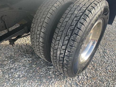 Used 2021 Ford E-350 and Econoline 350 Super Duty w/ Power Windows & Locks Group image 53