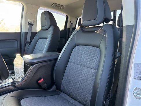 Used 2021 Chevrolet Colorado Z71 w/ Safety Package image 36