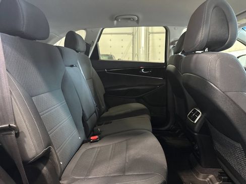 Used 2016 Kia Sorento LX w/ LX Convenience Package AWD/4WD image 31