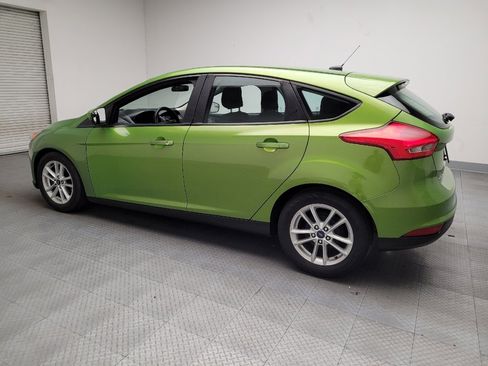 Used 2018 Ford Focus SE image 3