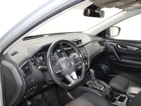 Used 2020 Nissan Rogue SV AWD/4WD image 22