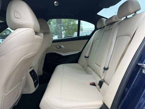 Used 2021 BMW 330i Sedan w/ Convenience Package RWD image 31