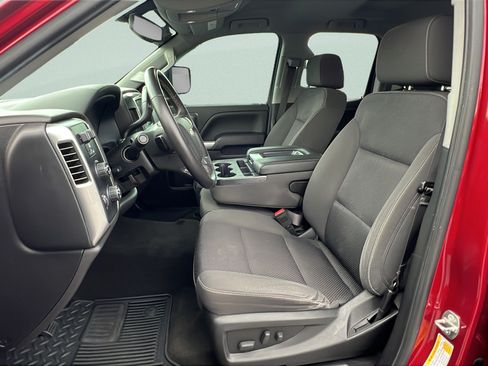 Used 2018 Chevrolet Silverado 1500 LT w/ All Star Edition AWD/4WD image 13