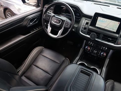 Used 2023 GMC Yukon XL SLT RWD image 23