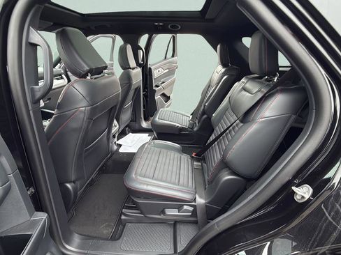 New 2026 Ford Explorer ST-Line w/ ST-Line Street Pack AWD/4WD image 44