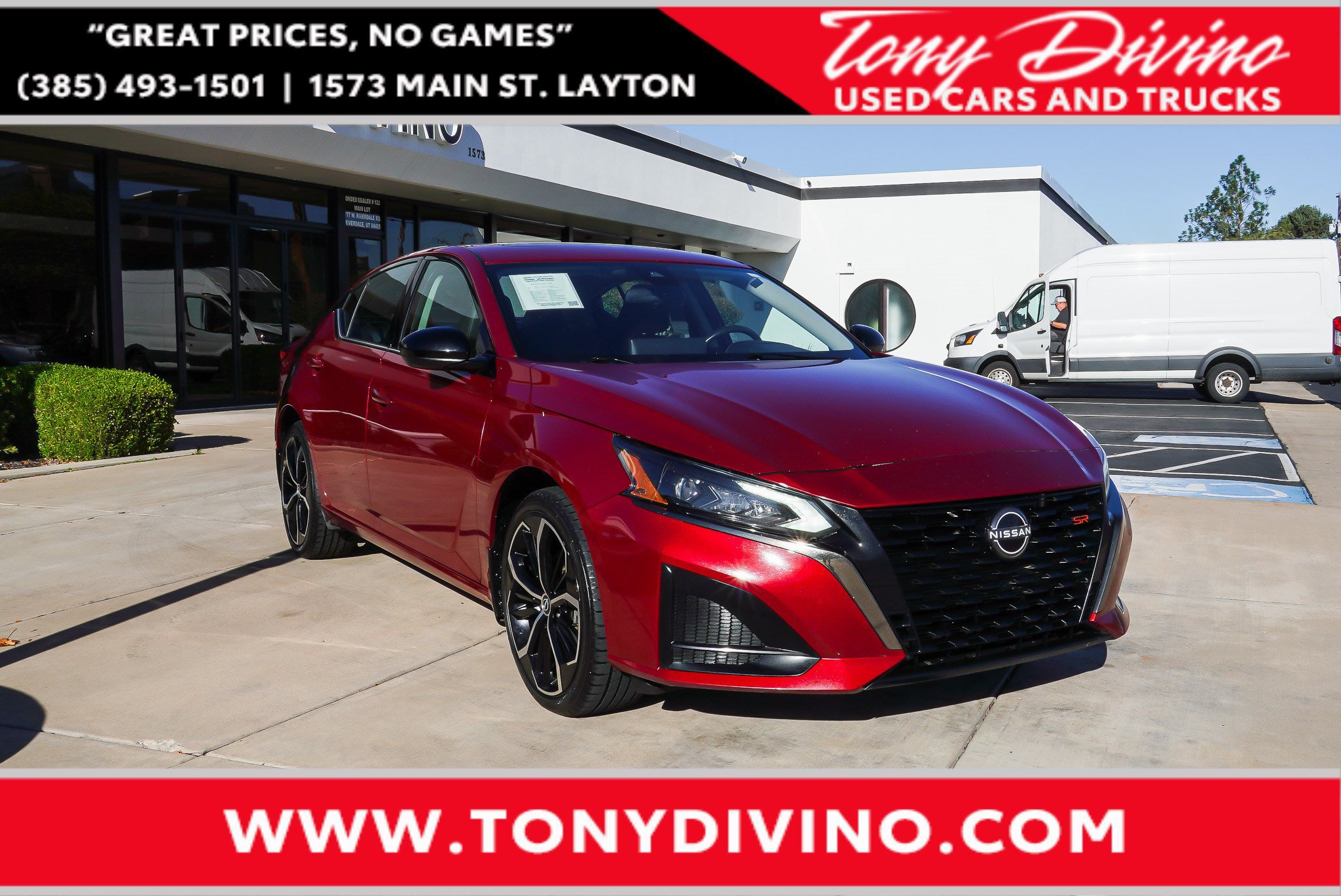 Used 2024 Nissan Altima 2.5 SR w/ SR Premium Package AWD/4WD image 1