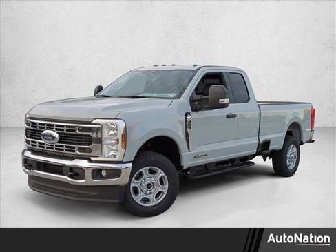 New 2026 Ford F350 XLT w/ FX4 Off-Road Package AWD/4WD image 1