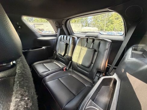 Used 2016 Ford Explorer Sport w/ Equipment Group 401A AWD/4WD image 13