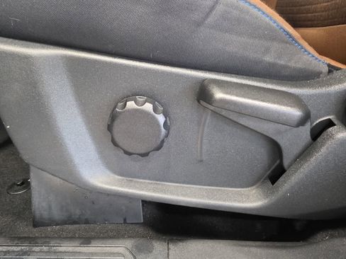 Used 2023 Ford Bronco Outer Banks AWD/4WD image 16
