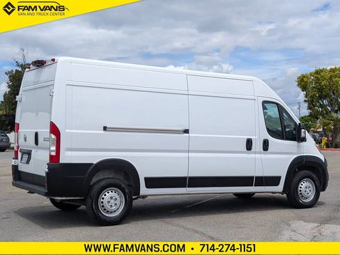 Used 2026 RAM ProMaster 2500 w/ Convenience Group FWD image 7