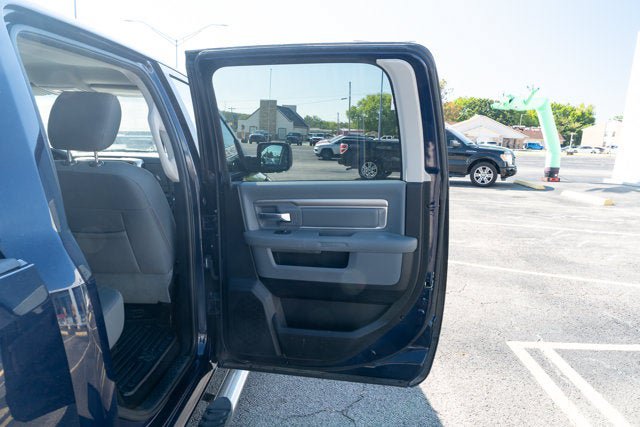Used 2016 RAM 1500 Big Horn RWD image 15