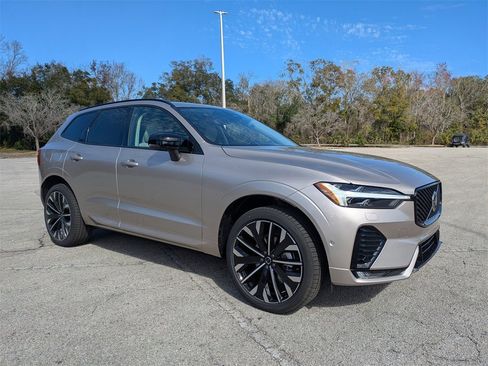 New 2026 Volvo XC60 B5 Ultra w/ Protection Package Premier image 8