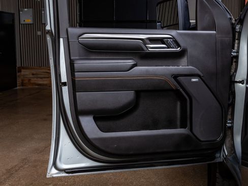 Used 2024 GMC Sierra 2500 AT4 w/ AT4 Premium Plus Package image 33