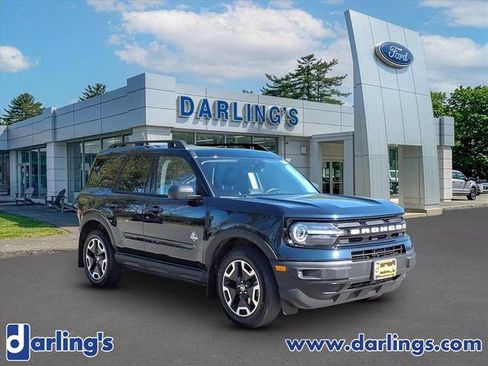 Used 2022 Ford Bronco Sport Outer Banks w/ Tech Package AWD/4WD image 3