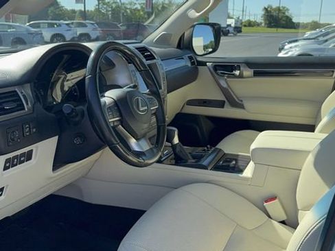 Used 2020 Lexus GX 460 Premium AWD/4WD image 39