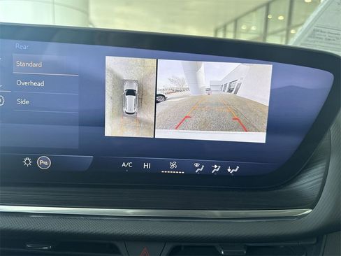 Used 2025 Buick Envision Preferred image 14