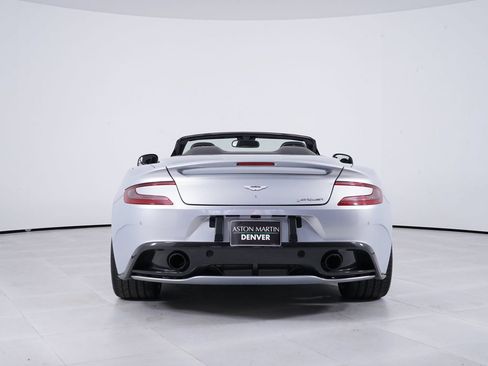 Used 2016 Aston Martin Vanquish Volante RWD image 6