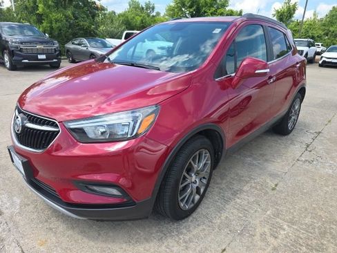 Used 2021 Buick Encore GX Select w/ Experience Buick Package FWD image 1