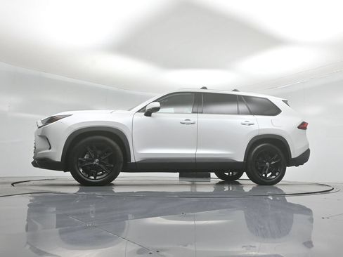 Used 2024 Toyota Grand Highlander AWD Hybrid image 52