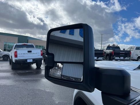 Used 2024 GMC Sierra 1500 AT4 image 30