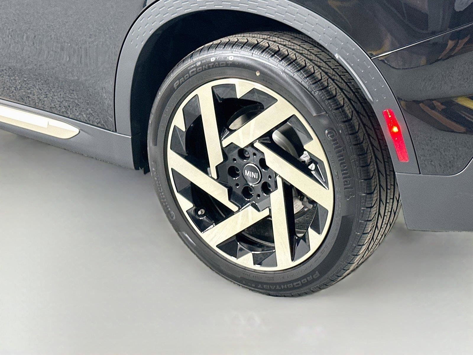 Used 2025 MINI Cooper Countryman S AWD/4WD image 28
