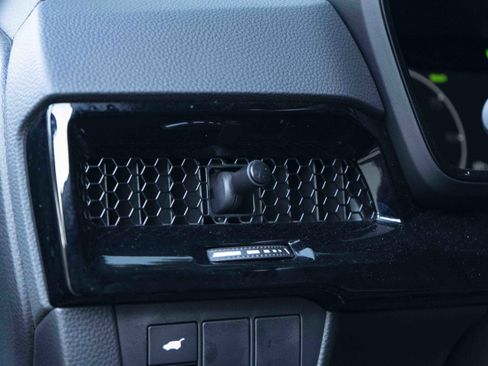 Used 2023 Honda CR-V Sport Touring image 39
