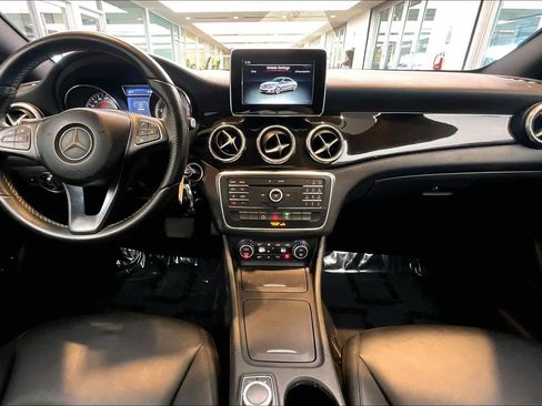Used 2015 Mercedes-Benz CLA 250 CLA 250 image 14