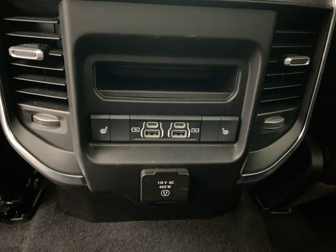 Used 2026 RAM 1500 Laramie AWD/4WD image 27