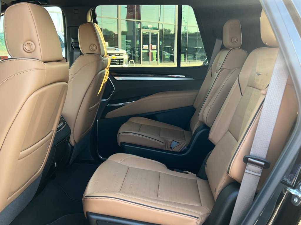 Used 2026 Cadillac Escalade Luxury w/ Touring Package AWD/4WD image 11