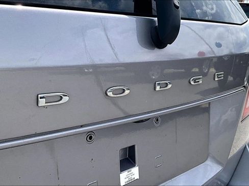 Used 2019 Dodge Journey SE image 9