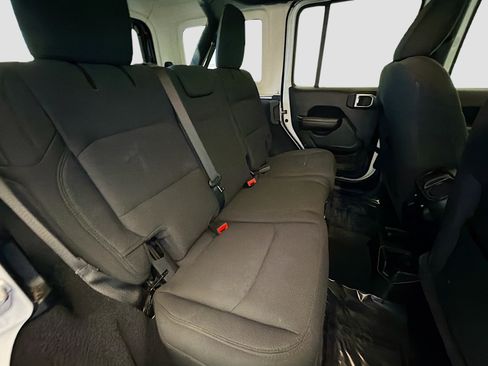 Used 2020 Jeep Wrangler Unlimited Sport S image 13