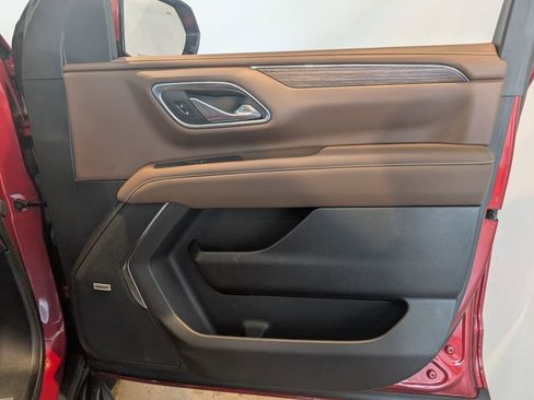 Used 2023 Chevrolet Tahoe High Country image 30