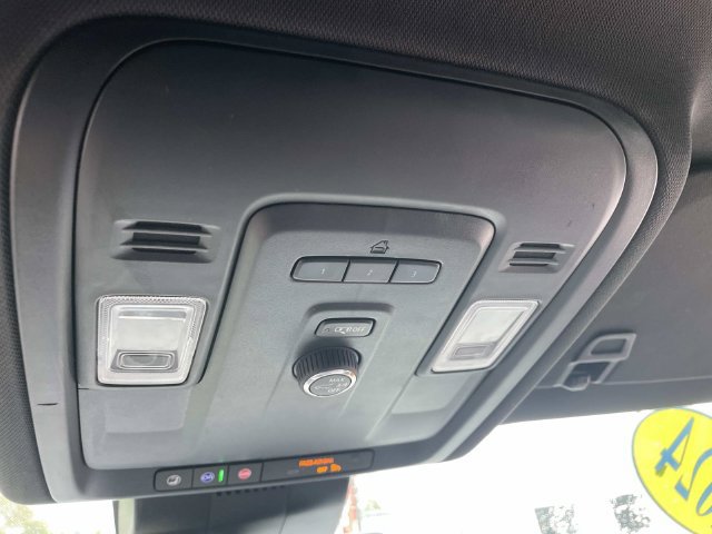 Used 2024 Chevrolet Tahoe LT AWD/4WD image 28