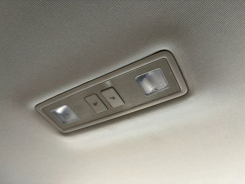 Used 2019 Volkswagen Atlas SE FWD image 62